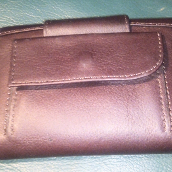 Women's leather wallet - Picture 2 of 6
